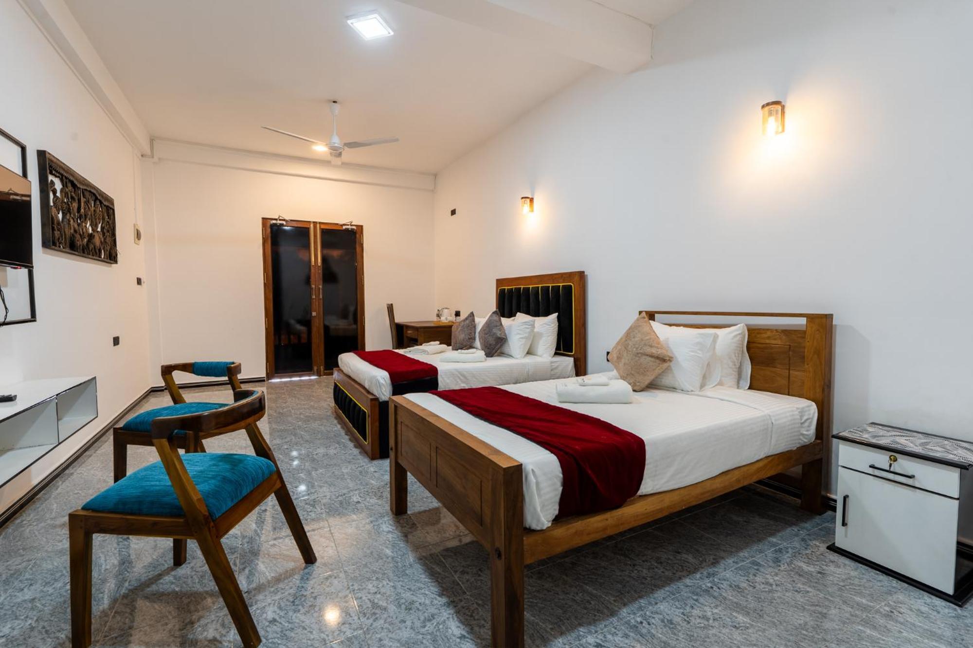 Golden Stars Hotel Dambulla Luaran gambar