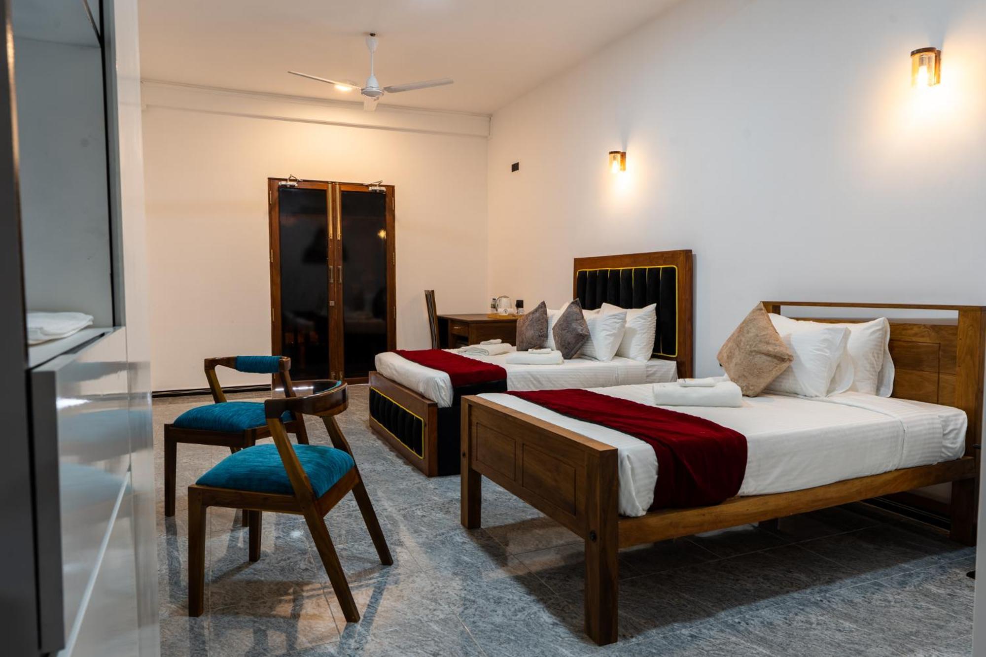 Golden Stars Hotel Dambulla Luaran gambar