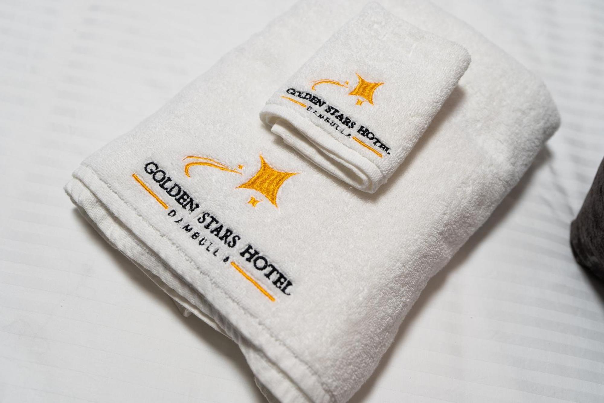 Golden Stars Hotel Dambulla Luaran gambar
